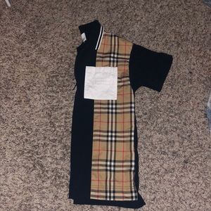 Burberry collar shirt